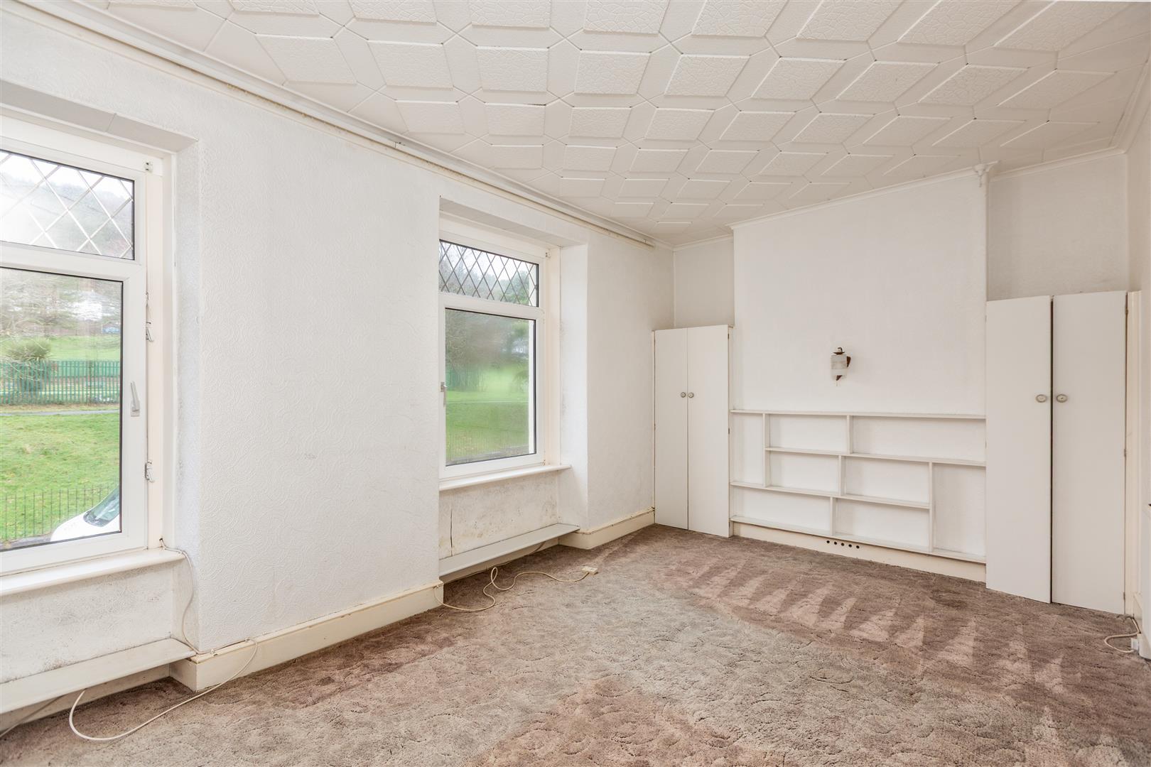 Longford Crescent, St. Thomas, Swansea, SA1 8HS